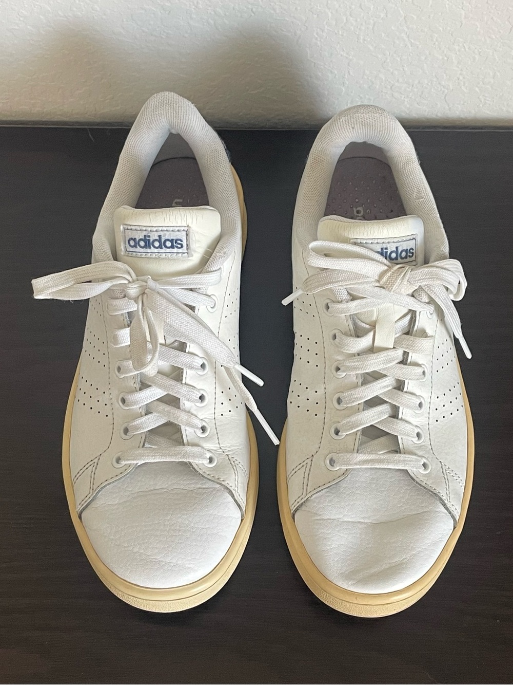 adidas Advantage White Blue Men’s Size 8 Leather Casual Sneakers Tennis Shoes